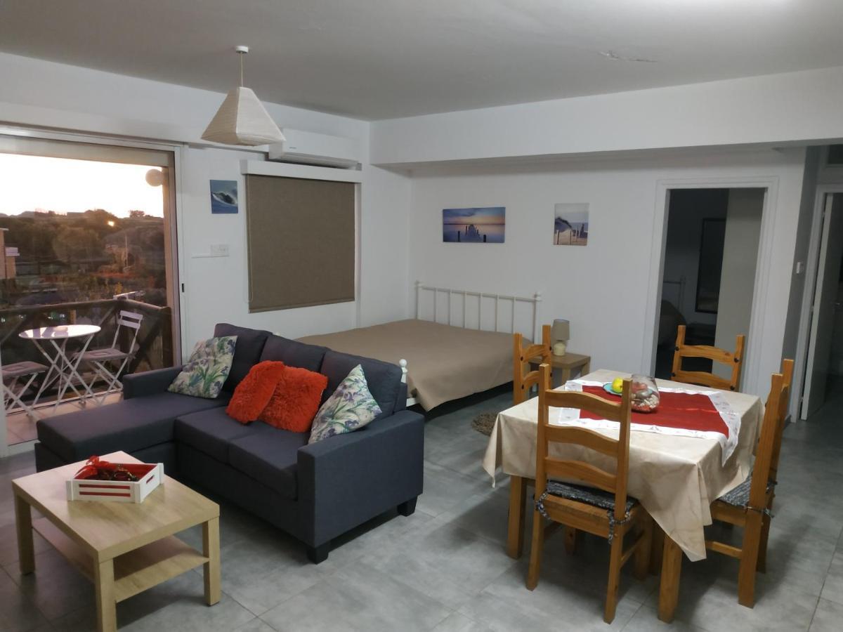 Adonis Apartment Πάφος Εξωτερικό φωτογραφία